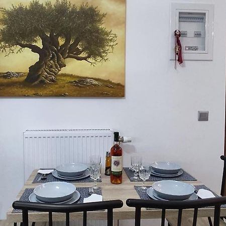 Modern Apartment In Itea Dış mekan fotoğraf