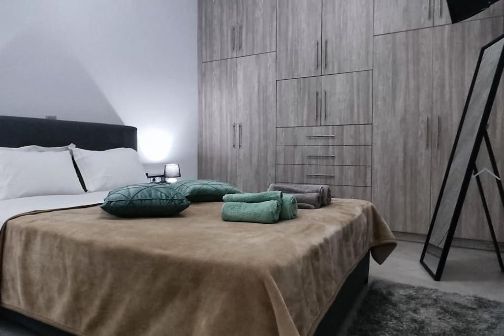 Modern Apartment In Itea Dış mekan fotoğraf